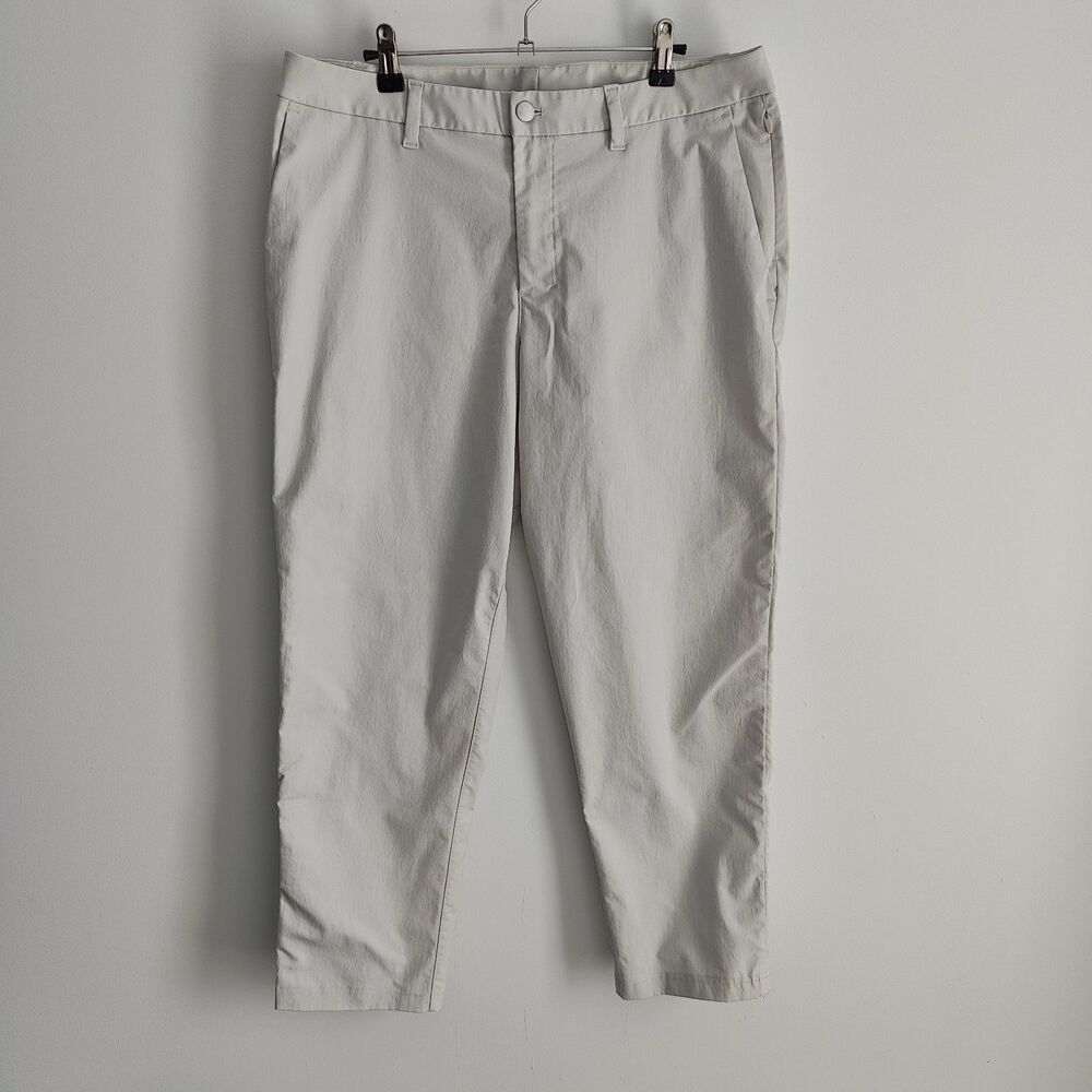 Lululemon ABC Trouser Pant Mens Size 34x28 White Classic Fit Smooth Twill M5B08S